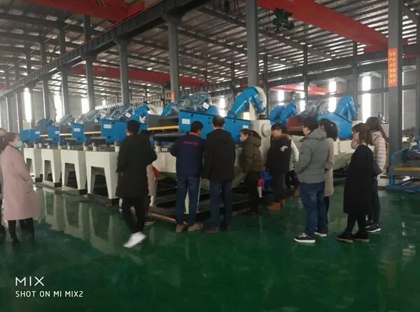 參觀學習新設備